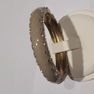 Lady's fashion bracelet.